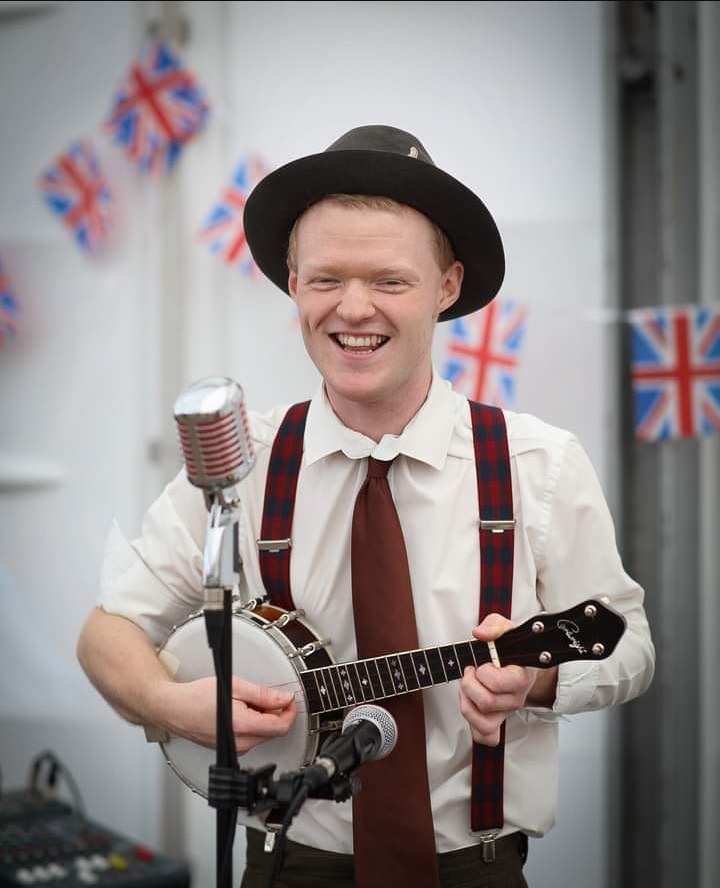 Kyle Evans — George Formby Tribute
