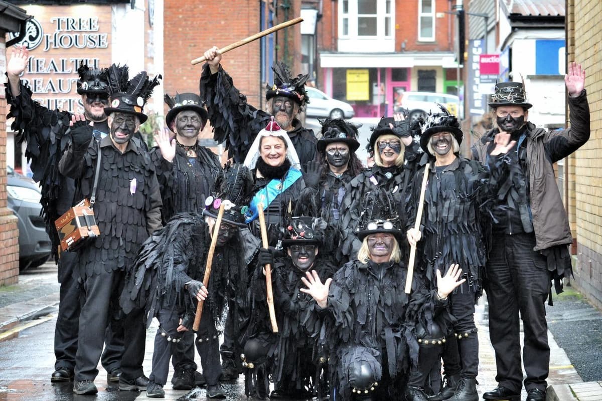 Stone the Crows Morris Dancers